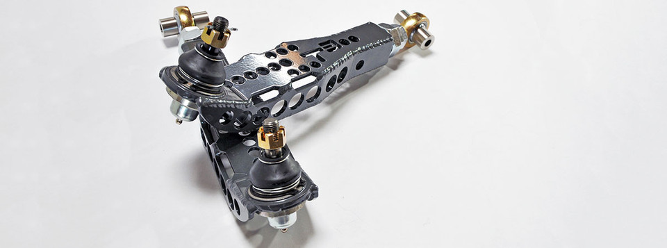 Front Lower Control Arms (SA22C / FB - RX-7) - Techno Toy Tuning