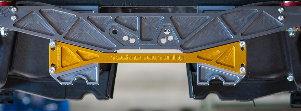 Drop Mounts and Dogbone (S30 – 240Z / 260Z / 280Z) - Techno Toy Tuning