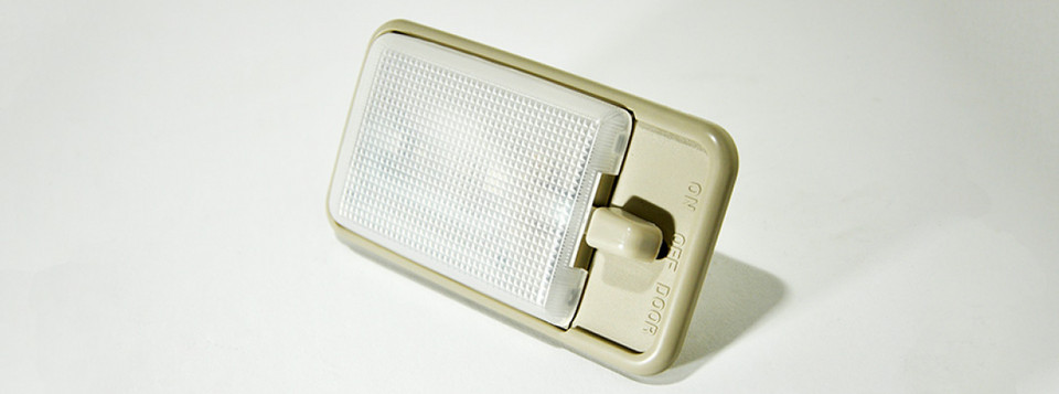 Dome Light Assembly (AE86 - Corolla / Levin / Trueno) - Techno Toy
