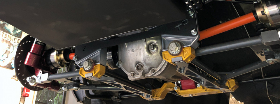 R180/R200 Long Nose Front Differential Mount (S30 – 240Z / 260Z