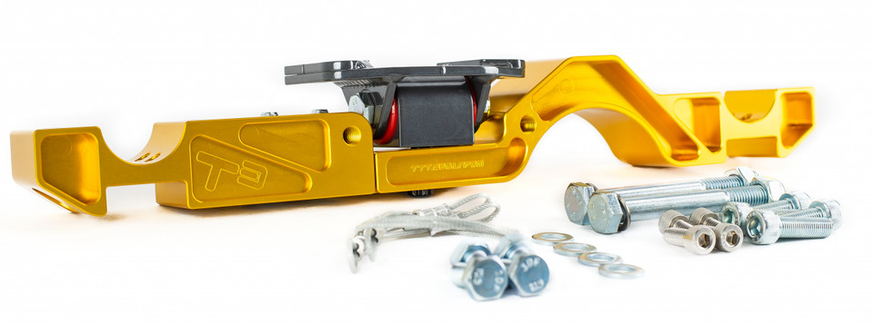 FUN 80mmディープ　フロント R180/R200 Long Nose Front Differential Mount (S30 – 240Z / 260Z