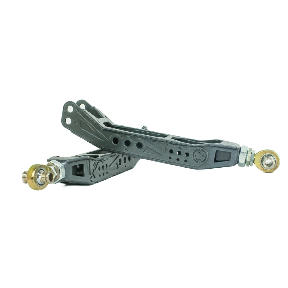 Rear Lower Control Arms for the Lexus IS300