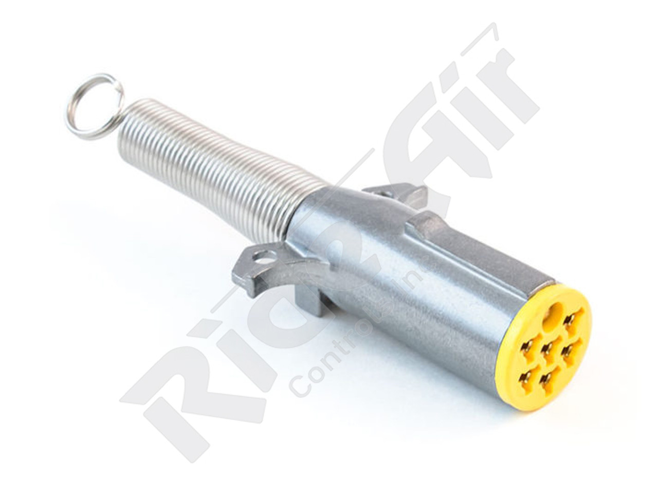 RT38601 - ISO 7 Way Plug w/ Spring