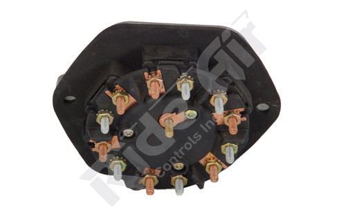 RT38213 - Receptacle w/ 20 Amp Breakers