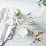 DIY Mylk: Creamy Oat and Almond Cashew Blend