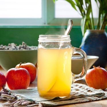 6 healthy reasons to use apple cider vinegar