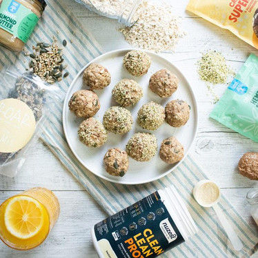 On-the-go breakfast granola balls