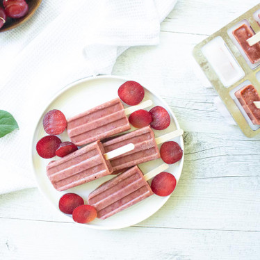 4 ingredient skin-loving sugar free collagen popsicles