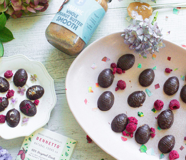 4-ingredient choc Easter eggs