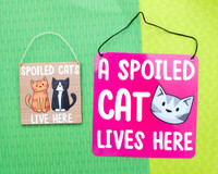 Size comparason with the metal signs