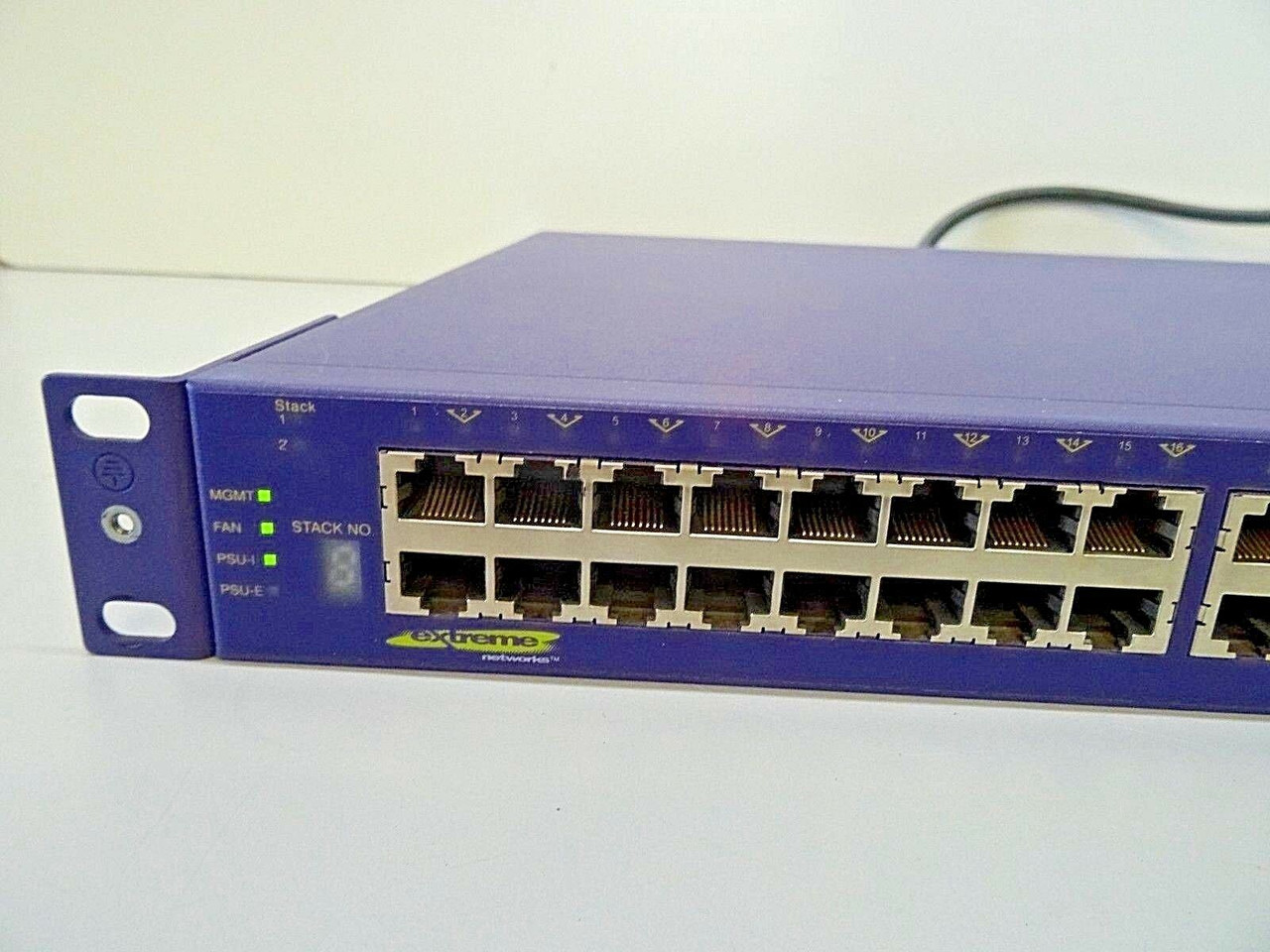 Extreme Networks Summit X250e-48p 48-Port 10/100 Switch PoE