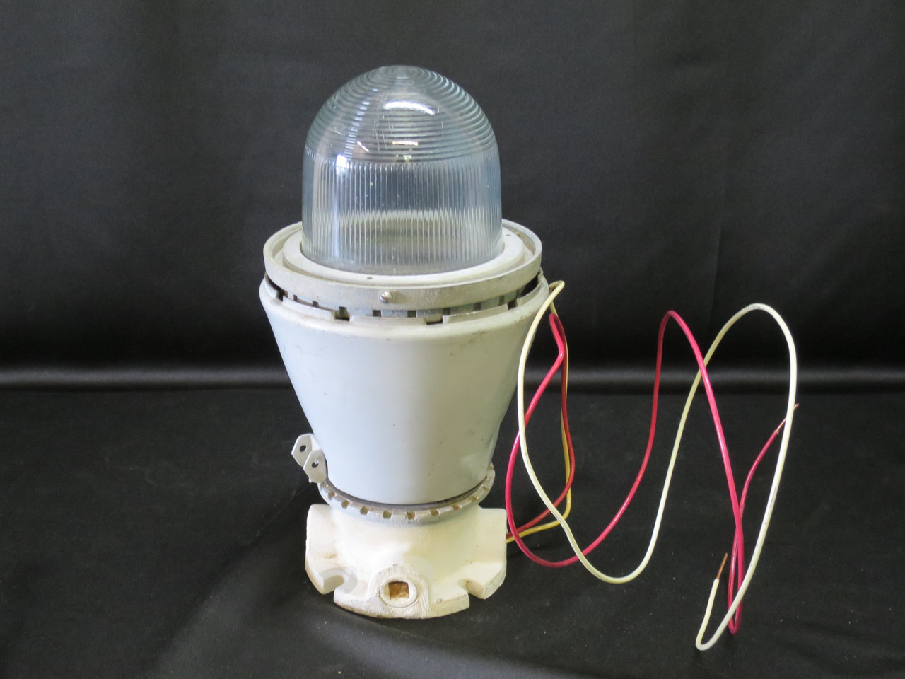 Appleton Electric Group A-51™ Incandescent Factory Sealed Luminaire #2