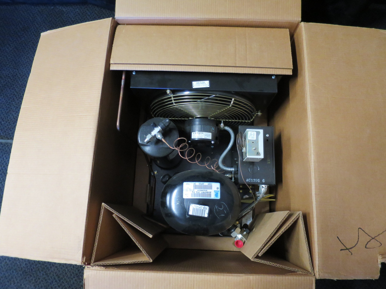 Tecumseh Hermetic Condensing Unit AHA2478ZXFXC