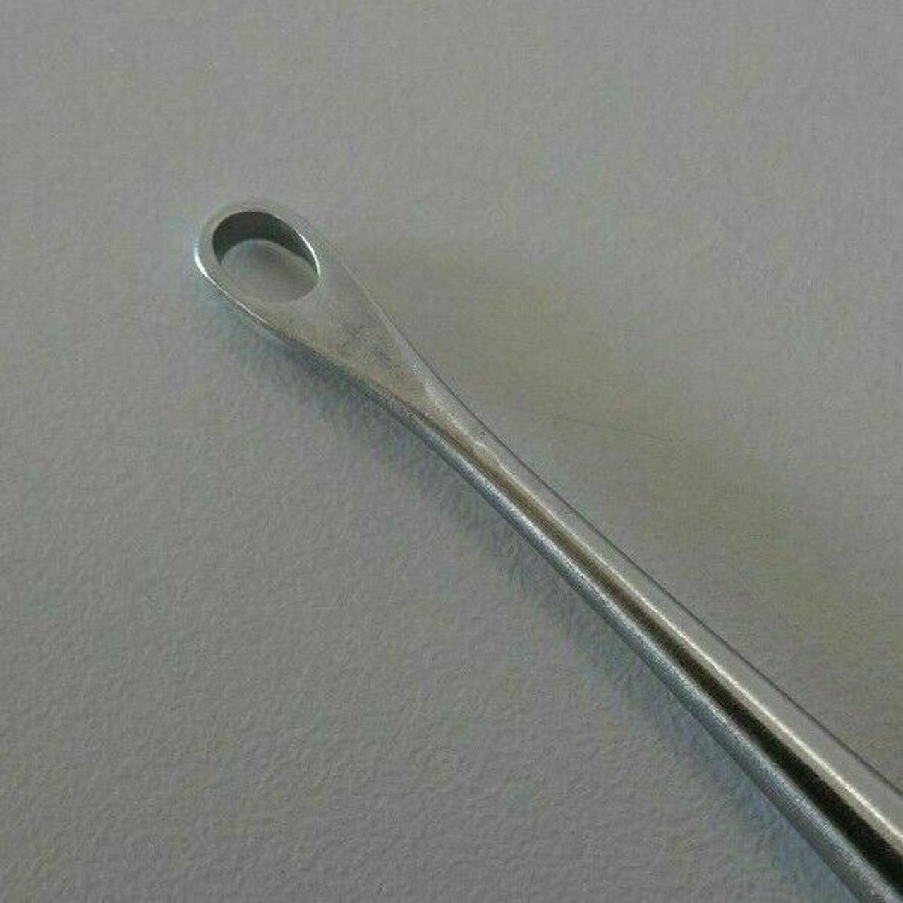 V Mueller Fox Dermal Curette SU15330003 5-5/8in (14.3cm). Diameter 3mm