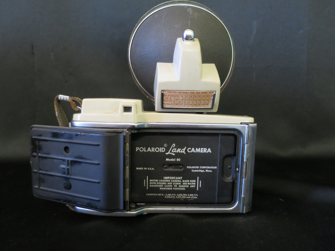 Vintage Polaroid Land Camera 80A w/Flash Reflector