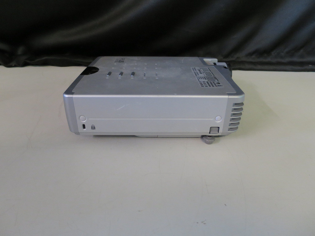 XGA Portable Projector PLUS U5-232 Bright Mode