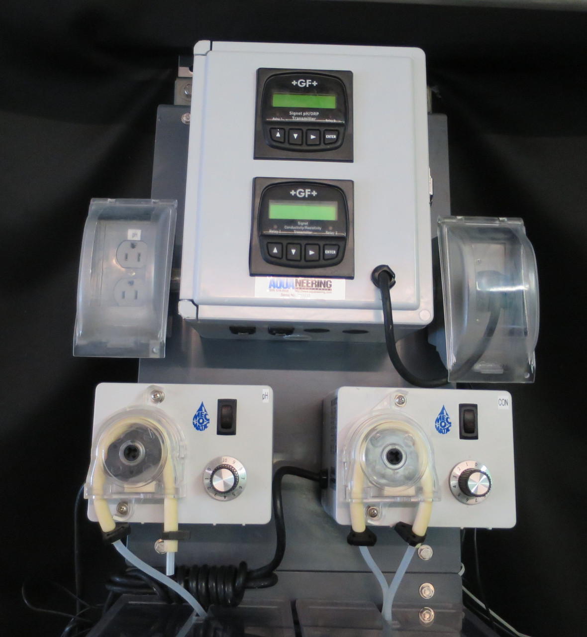 AQUANEERING PH TRANSMITTER DOSING SYSTEM **AS IS, PARTS ONLY**