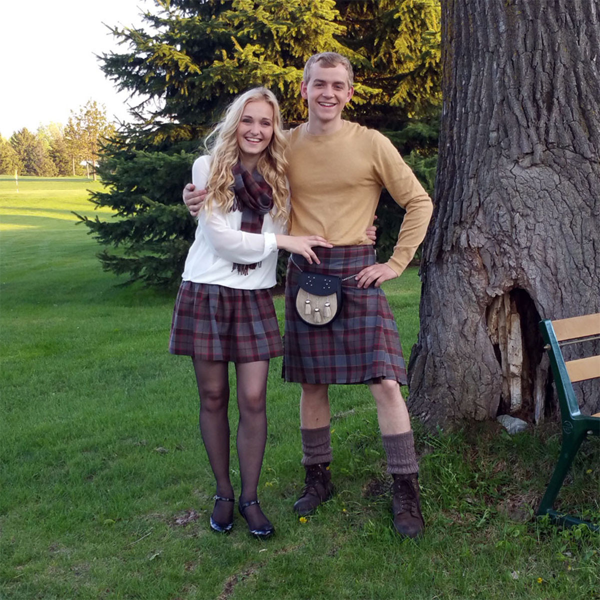 Medium Weight Irish County Tartan 5 Yard Premium Wool Kilt