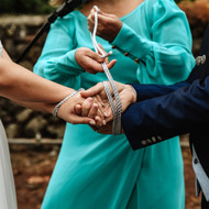 6 Beautiful Irish Wedding Traditions