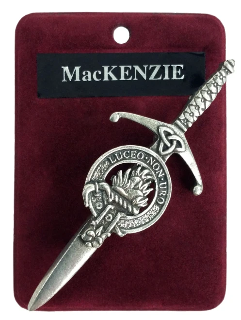 Clan Mackenzie Kilt Pin – Slightly Tarnished Finish