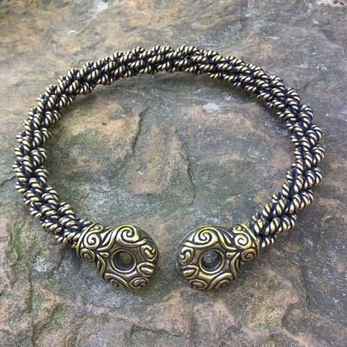 Bronze Chieftain’s Torc extra heavy braid front view