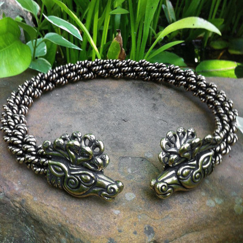 Extra heavy braid detail on Bronze Stag of Cernunnos Torc