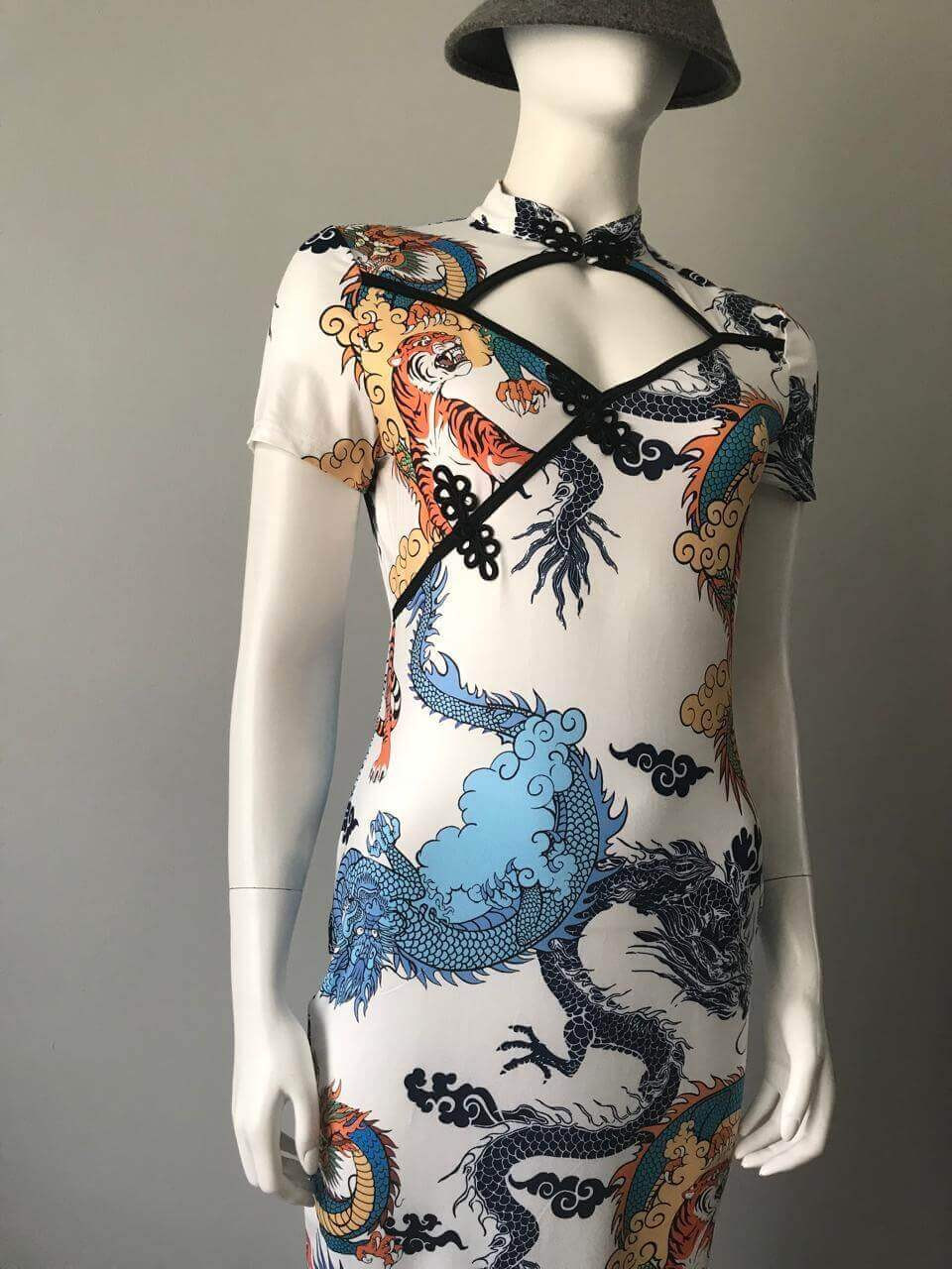 kylie jenner bodycon dress Black Dragon Dress