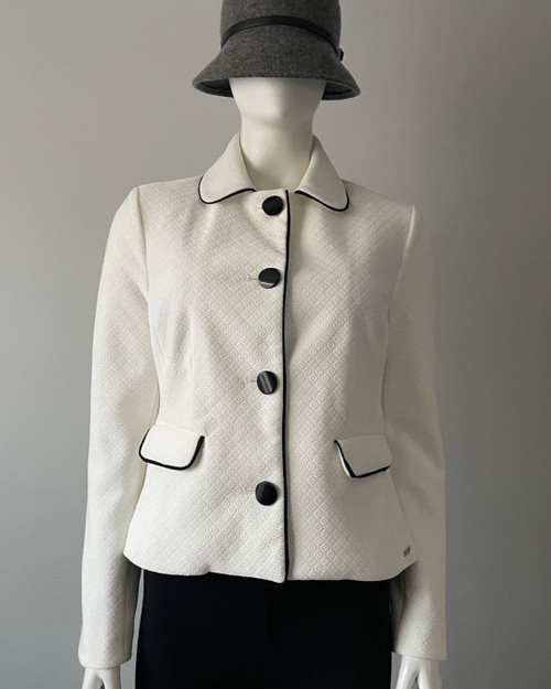 Finnigans by Truworths White Formal Jacket Front View with Geometric Pattern, Black Buttons & Flap Pocket Detail