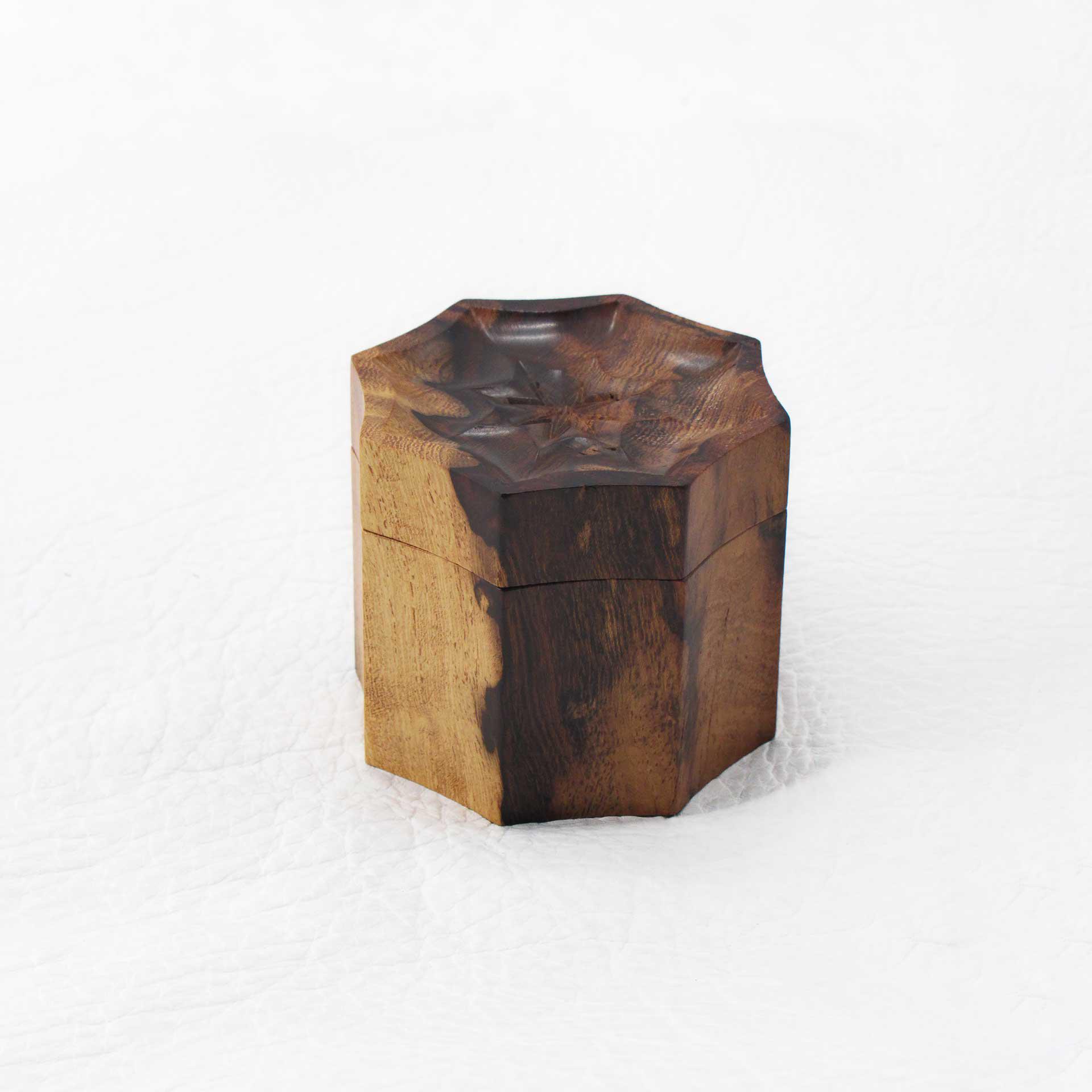Star Flower Hexagon Large Ironwood Turning Box