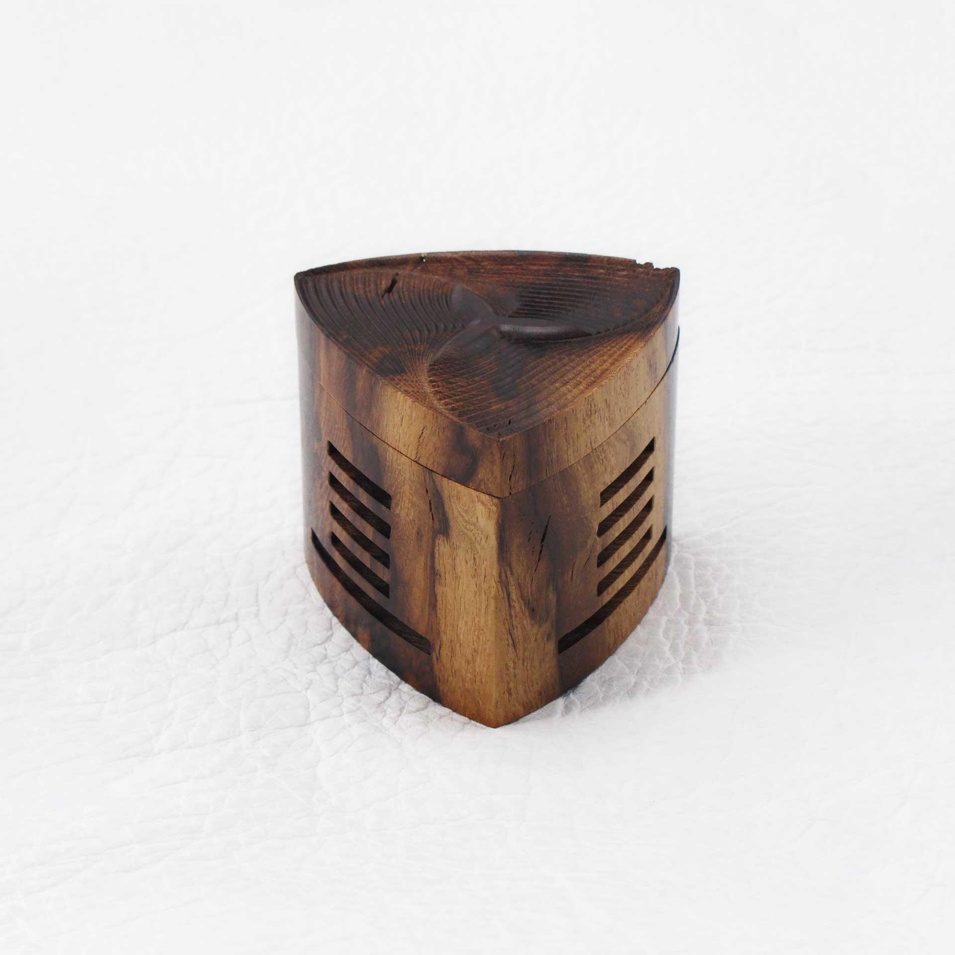 Slotted Tristar Triangle Medium Ironwood Turning Box