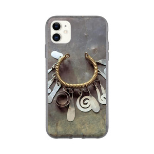 Alexander Calder - BRACELET 1930 Bio case