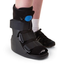 Medline Deluxe Pneumatic Leg Walker, Short - ORT28620 Medline Deluxe Pneumatic Leg Walker, Short - ORT28620