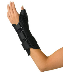 Medline Wrist and Forearm Splint with Abducted Thumb, Left Arm - ORT18210L Medline Wrist and Forearm Splint with Abducted Thumb, Left Arm - ORT18210L