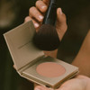 Eco by Sonya Bronzer produktapplikasjon hender naturlige ingredienser helkroppsbronzing Norge