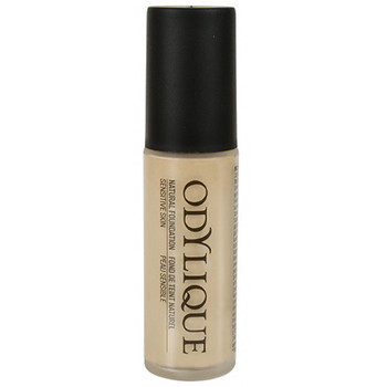 Nedsatt pga kort dato - Odylique Natural Foundation, 30 ml. Best før 02.26 Nedsatt pga kort dato - Odylique Natural Foundation, 30 ml. Best før 02.26