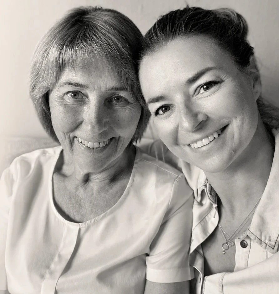 Gunnhild og Ellen i Skinlove