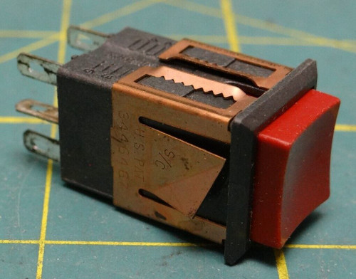 Switchcraft Conxall Red Pushbutton, Circuit 2-C Box Switch