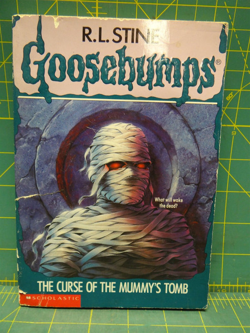 The Curse Of The Mummy's Tomb R.L. Stine Goosebumps Book 5 Paperback Scholastic