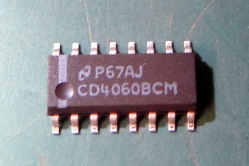 44 Count Fairchild Semiconductor Digital Microcircuit CD4060BCM 5962-01-461-2434