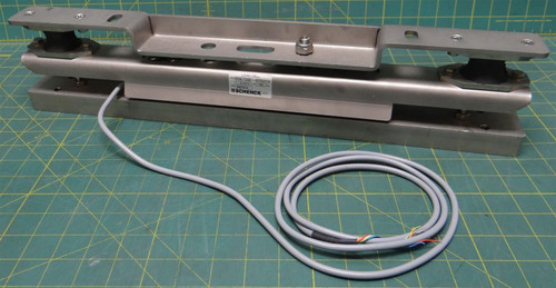 Schenck Load Cell PWS-17238 D725443.04 2mV/V at 100kg 21in L 2in W 4in H Sensor