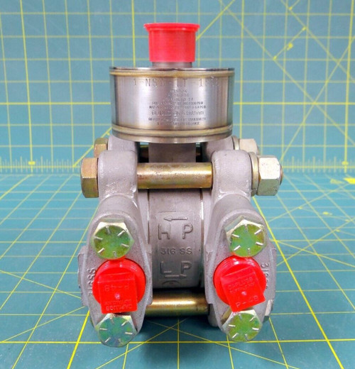 Gould Statham P/N 1-NSW-PDT-4378 Differential Pressure Transducer