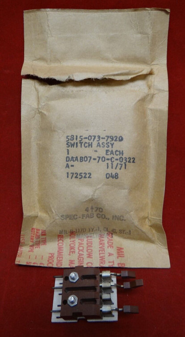 Switch Assembly 5815-00-073-7920 DAAB07-70-C-0322