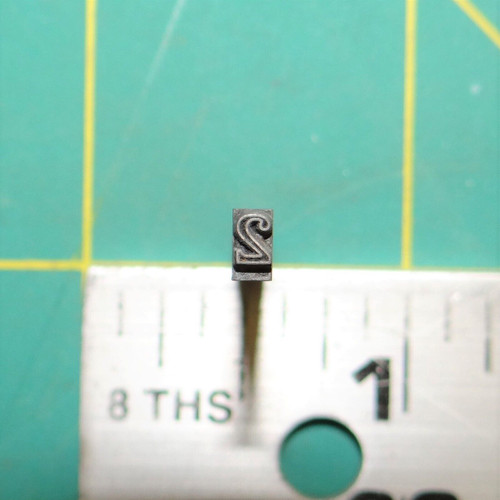 (1) Number '2' Antique Metal Typeset Letterpress Block 'Parry Bold' 12pt. font