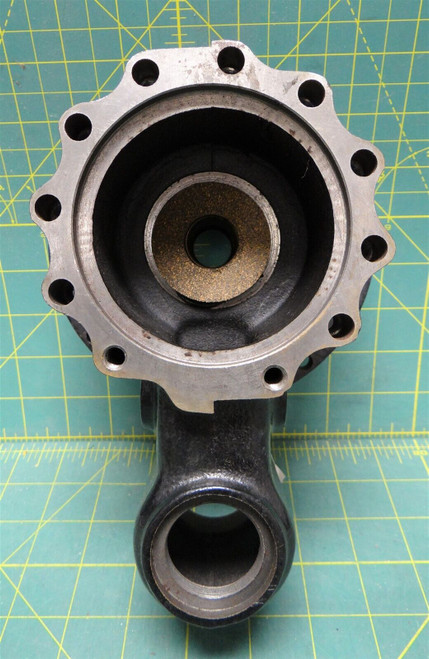 CATERPILLAR TRAXCAVATOR MODEL 977L ENGINE DRIVE HOUSING NSN: 2920-00-933-0790