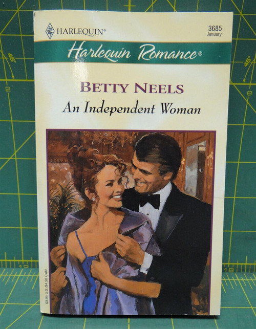 An Independent Woman, Betty Neels, 2001 Paperback, Harlequin Romance Novel