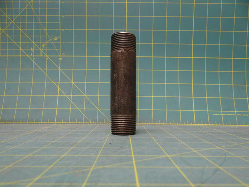 1 1/8" x 5" Pipe Fitting Nipple MNPT Steel Tapered Threaded Schedule 10 Welded