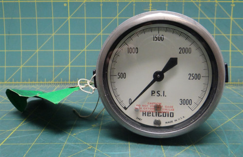 Acco Helicoid 2487 3-1/2" Pressure Gauge 0-3000PSI Back Mount 1/4" Male NPT 