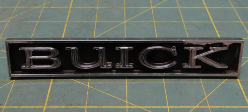 Vintage 1971 Buick Electra 225 LeSabre Centurion Front Emblem P/N 1237524