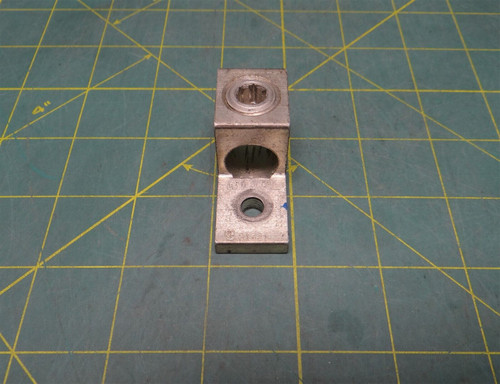 ILSCO D1321 Aluminum Mechanical Lug 300MCM - 6 AL9CU 