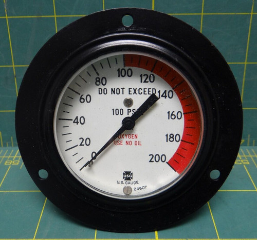 USG 2 1/2" Pressure Gauge 200 PSI 1/8 Center Back NPT Connection